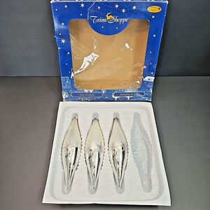 Christmas Ornaments Teardrop Oblong Baubles HBC Silver Vintage Mexico Hudson Bay